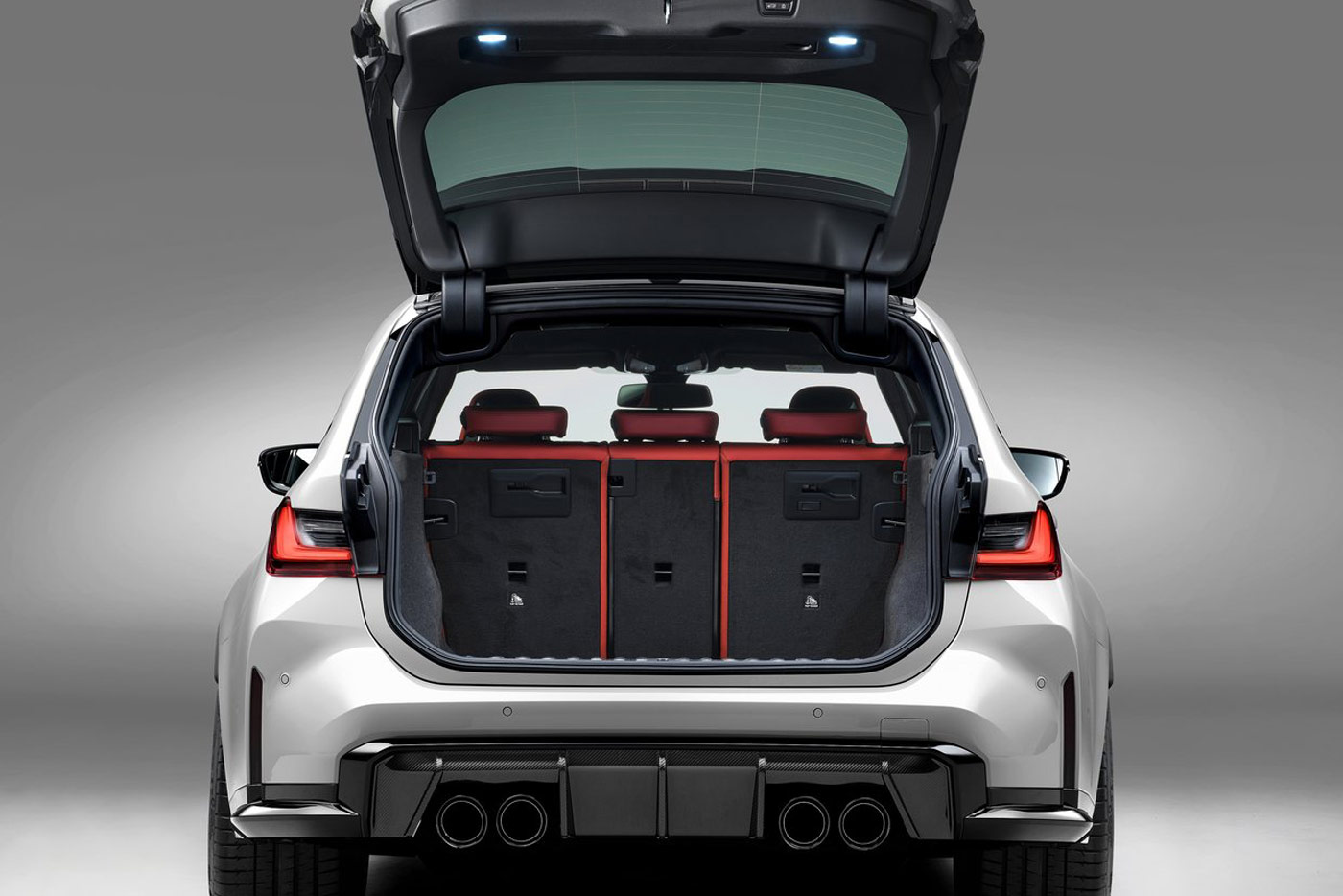 BMW M3 Touring boot trunk