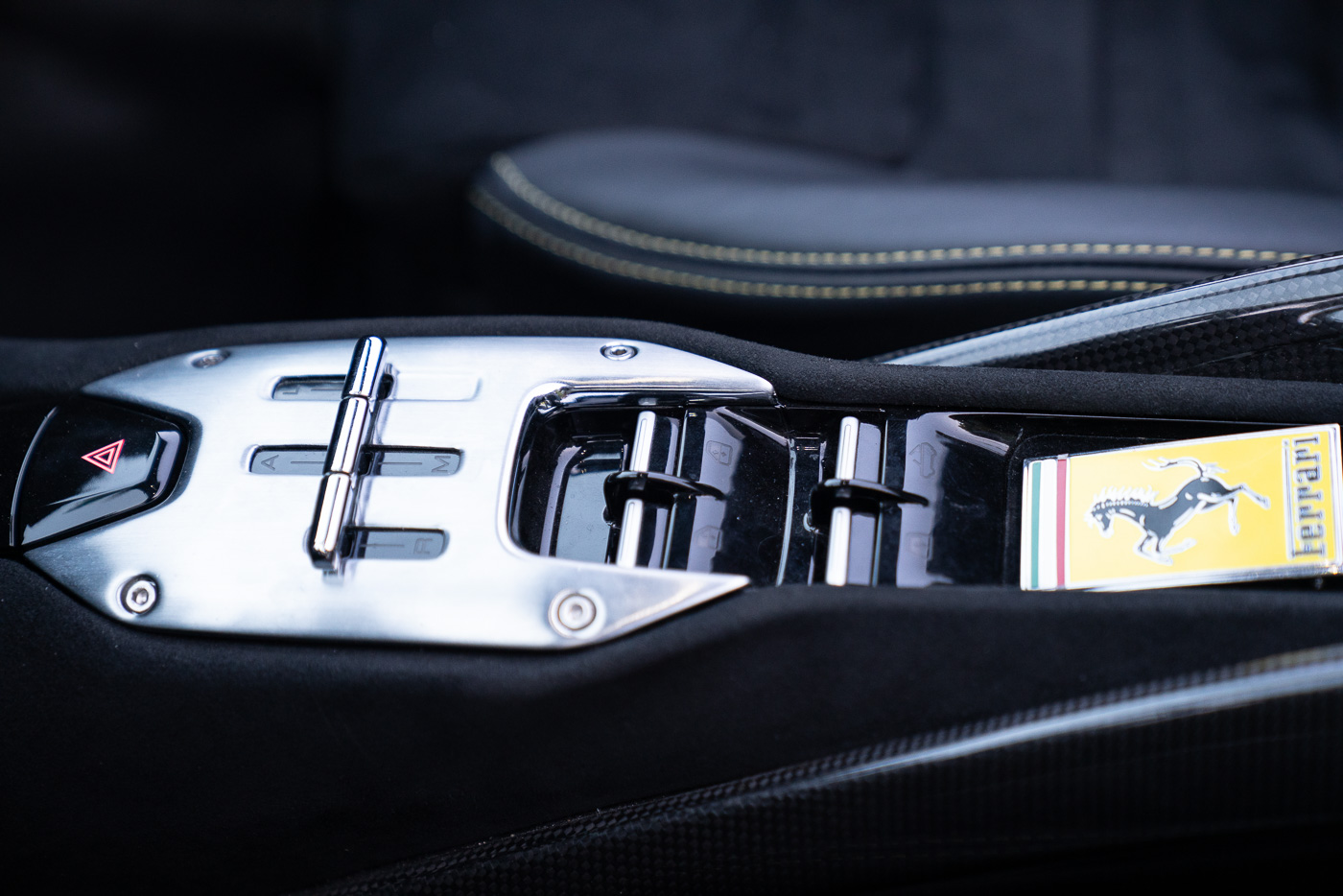 Ferrari SF90 Spider middle console