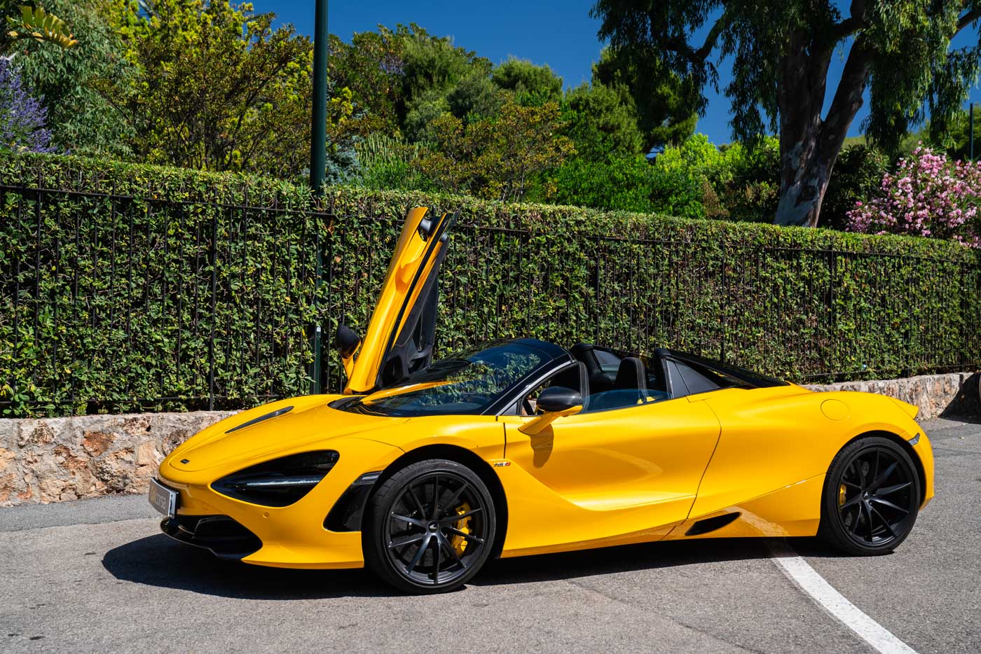 Rent McLaren 720S Spider Monaco