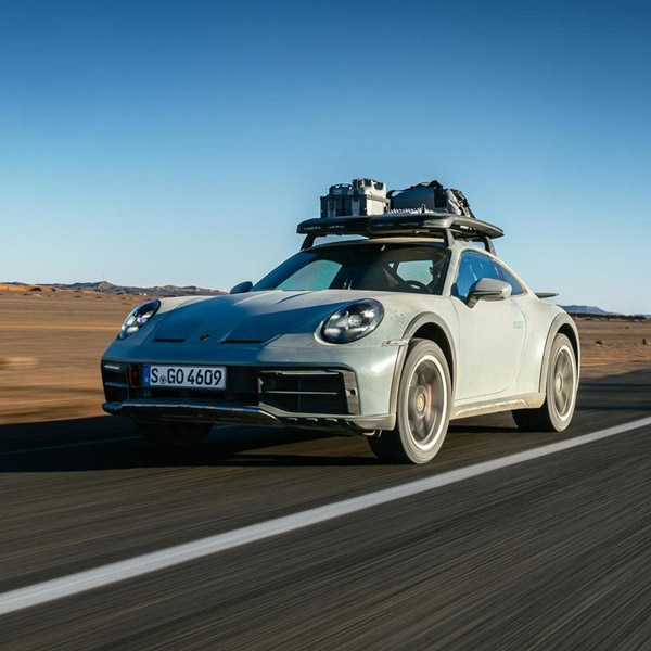 Porsche 911 (992) Dakar