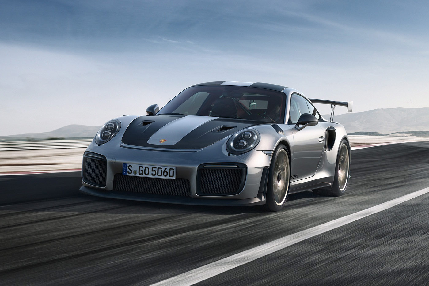 Rent a Porsche 991 GT2 RS in Europe
