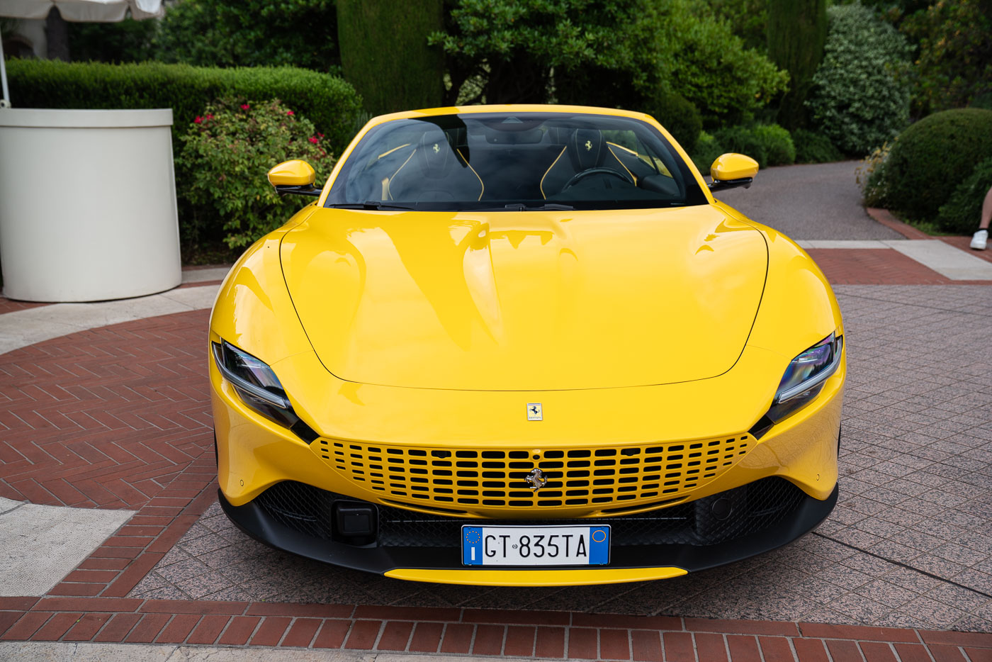 Supercar hire Ferrari Roma Spider